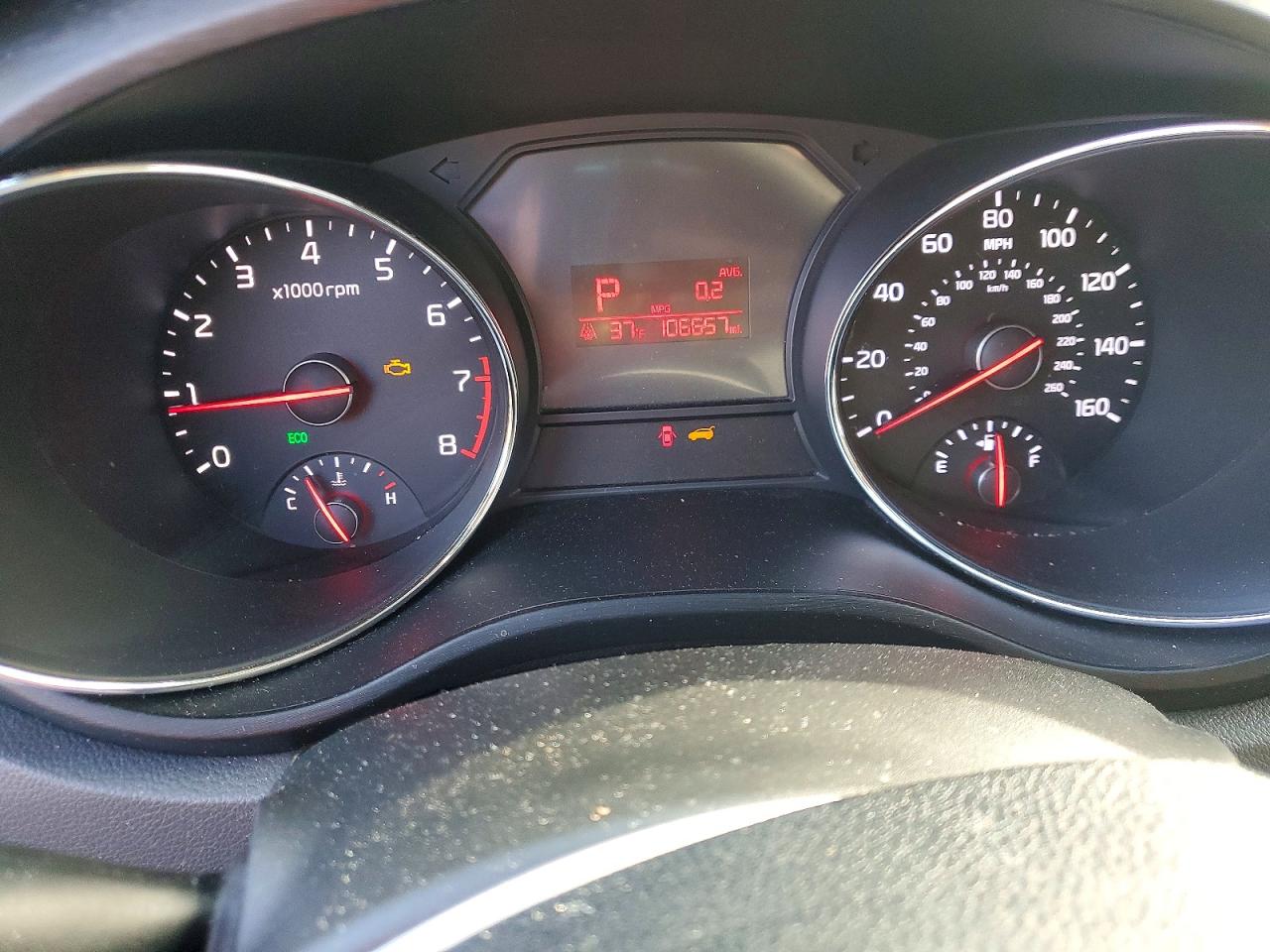2017 KIA SEDONA LX photo 17
