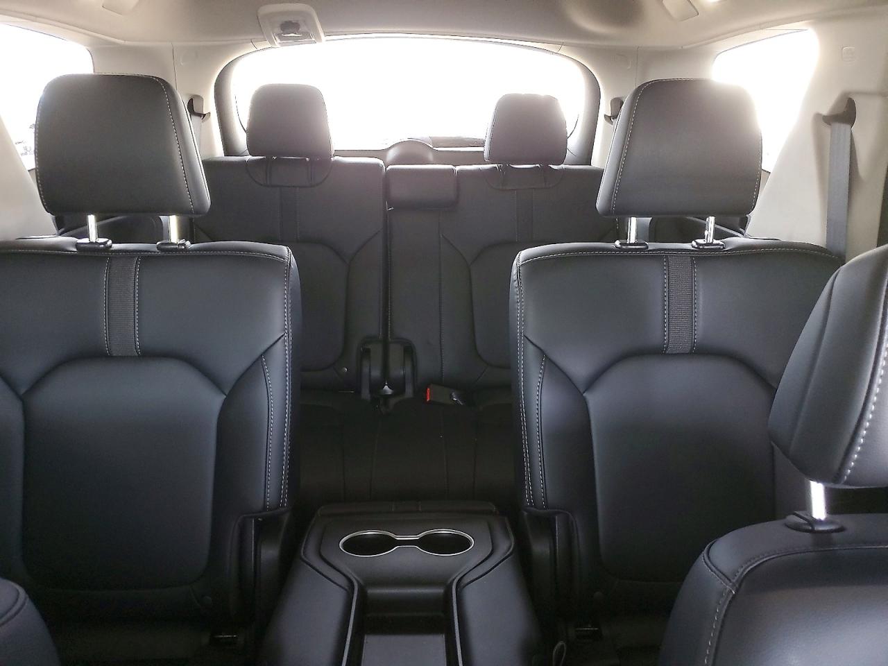 2025 HONDA PILOT TOURING photo 10