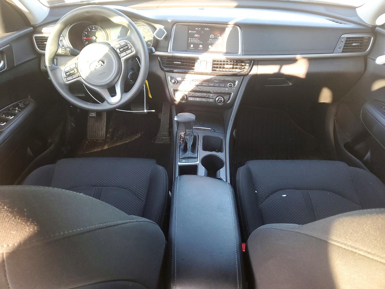 2018 KIA OPTIMA LX photo 8