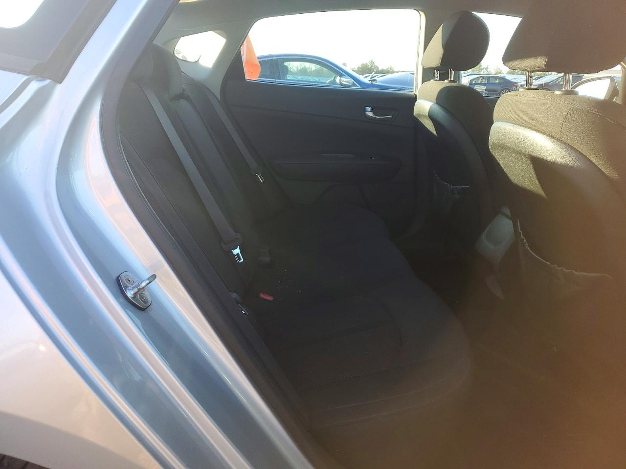 2018 KIA OPTIMA LX photo 10