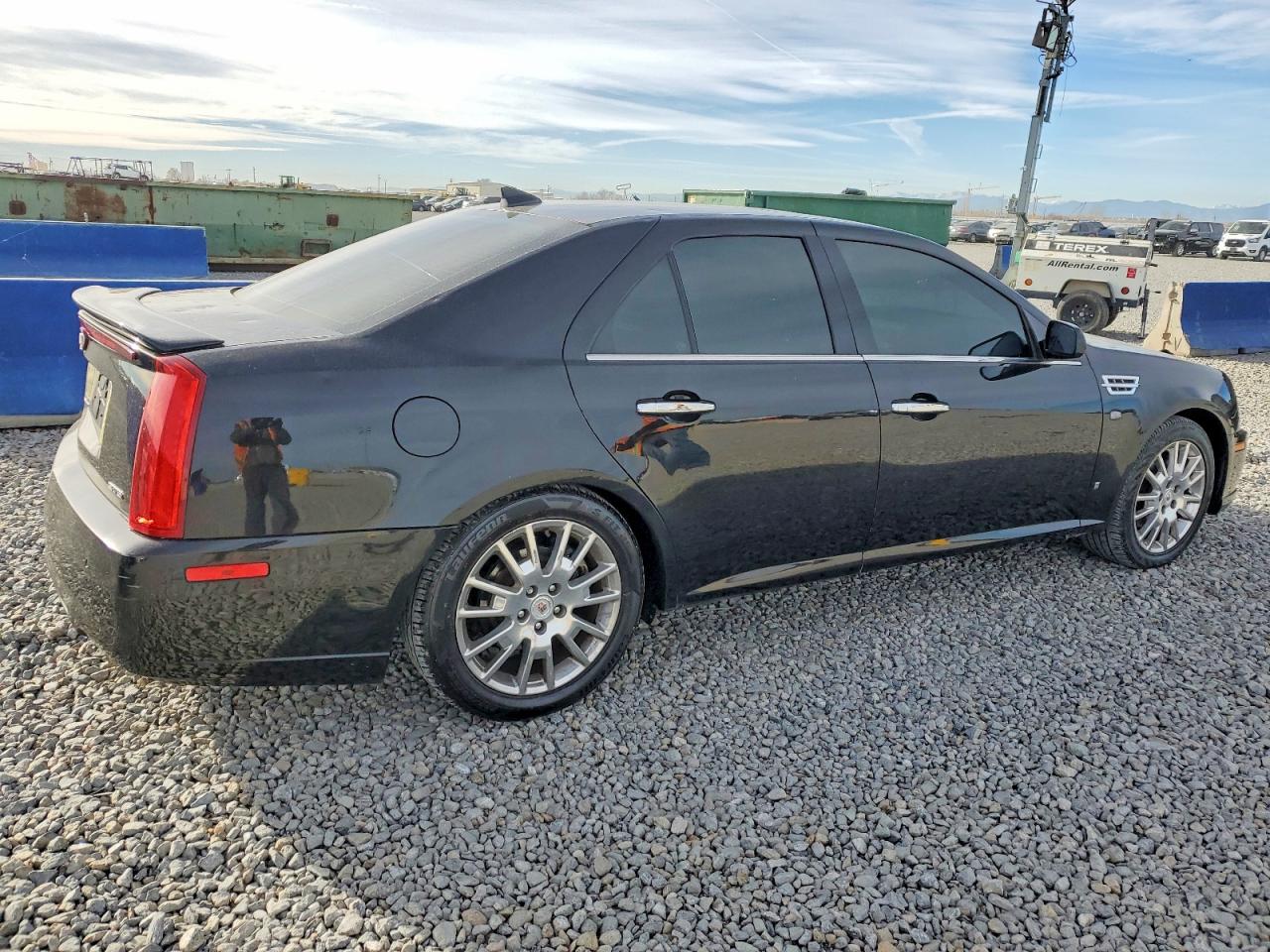 2009 CADILLAC STS photo 3
