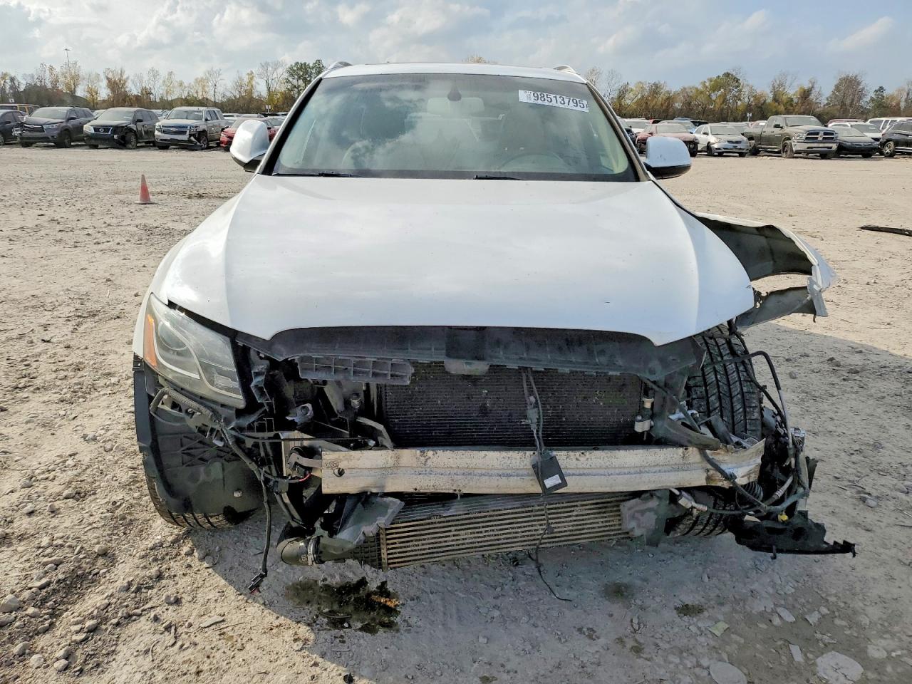 2011 AUDI Q5 PREMIUM PLUS photo 9
