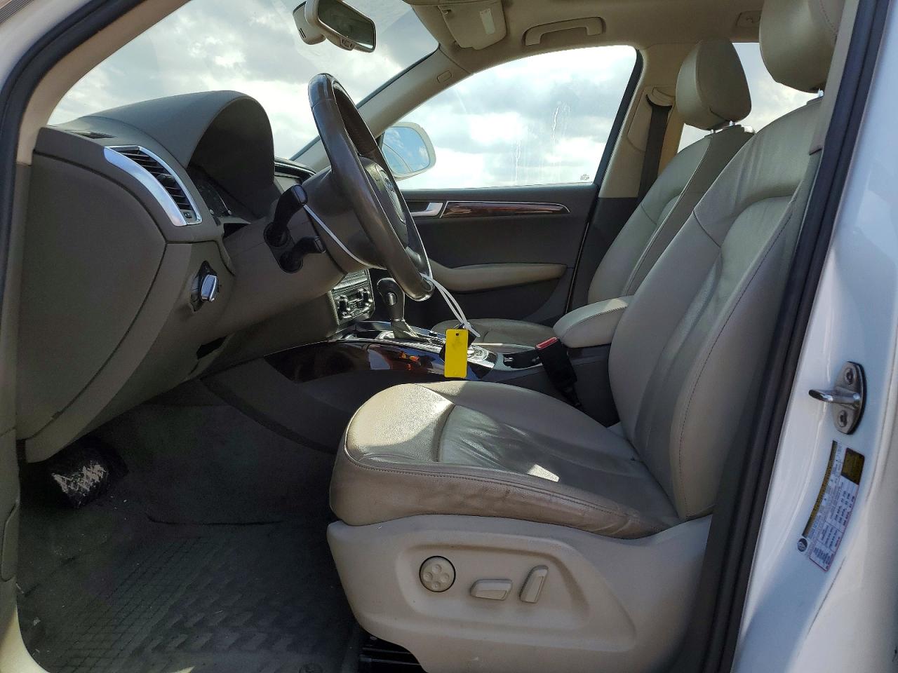2011 AUDI Q5 PREMIUM PLUS photo 13