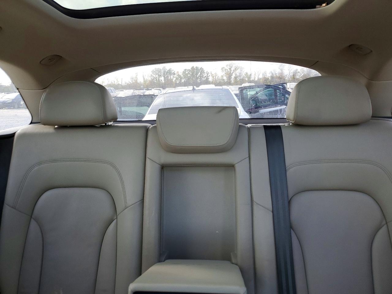 2011 AUDI Q5 PREMIUM PLUS photo 19