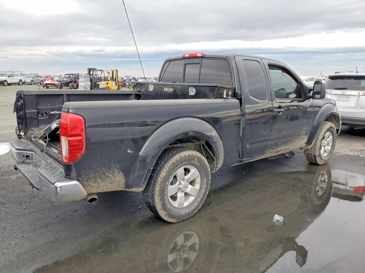 2011 NISSAN FRONTIER SV photo 3