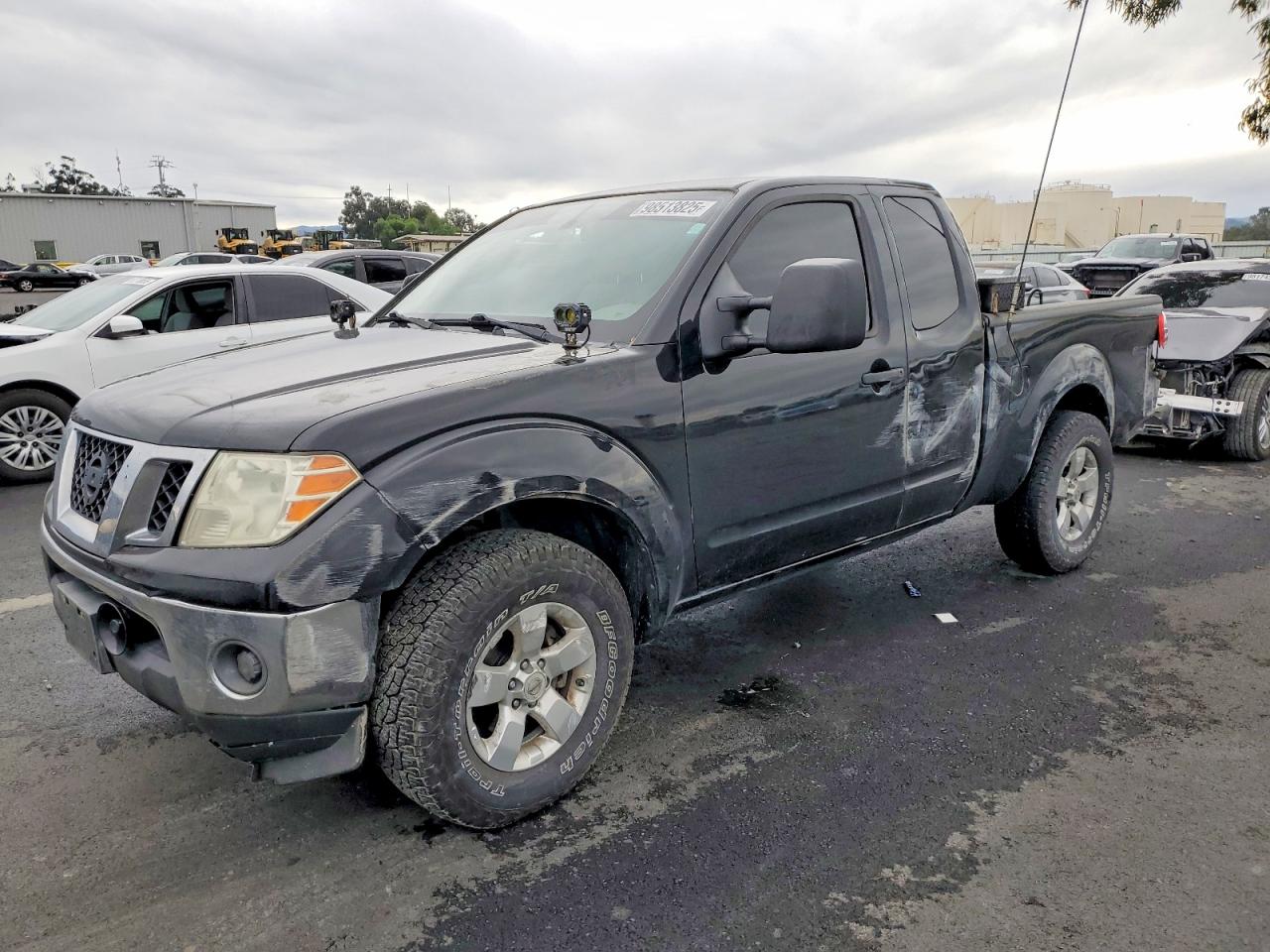 2011 NISSAN FRONTIER