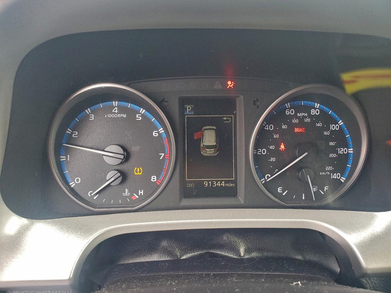 2018 TOYOTA RAV4 LE photo 17