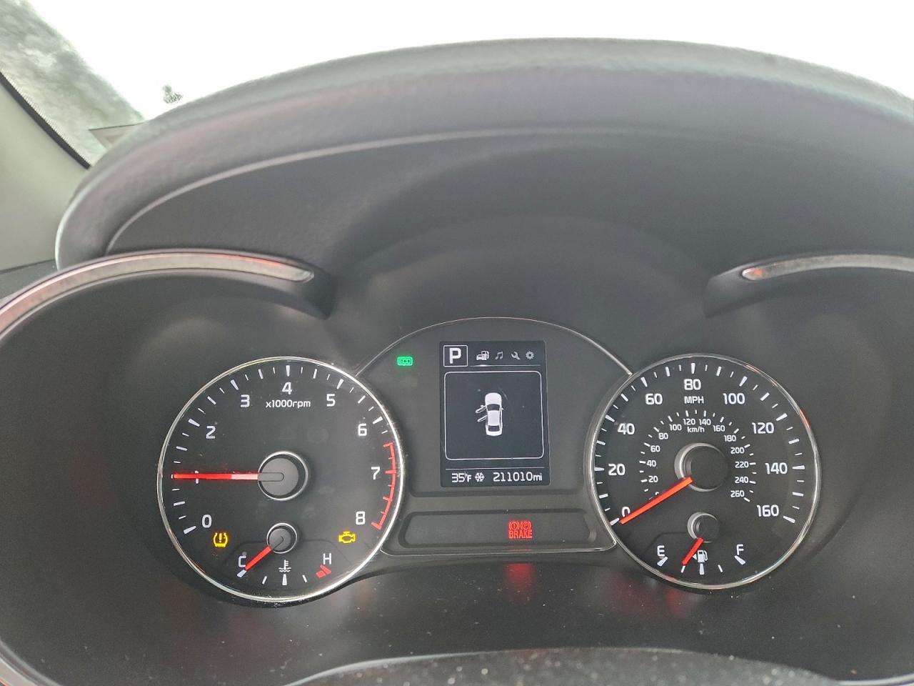 2017 KIA FORTE LX photo 9
