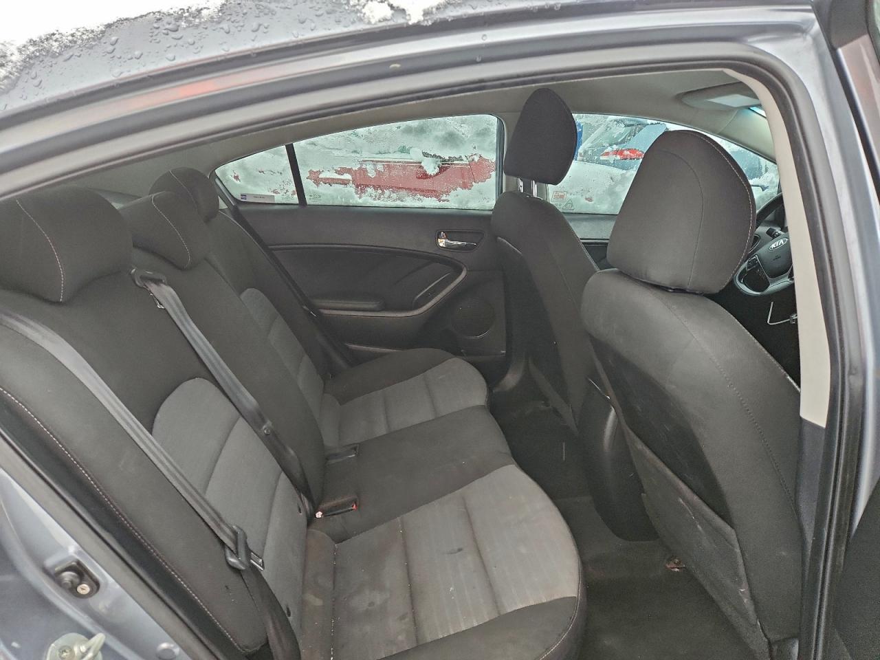 2017 KIA FORTE LX photo 10