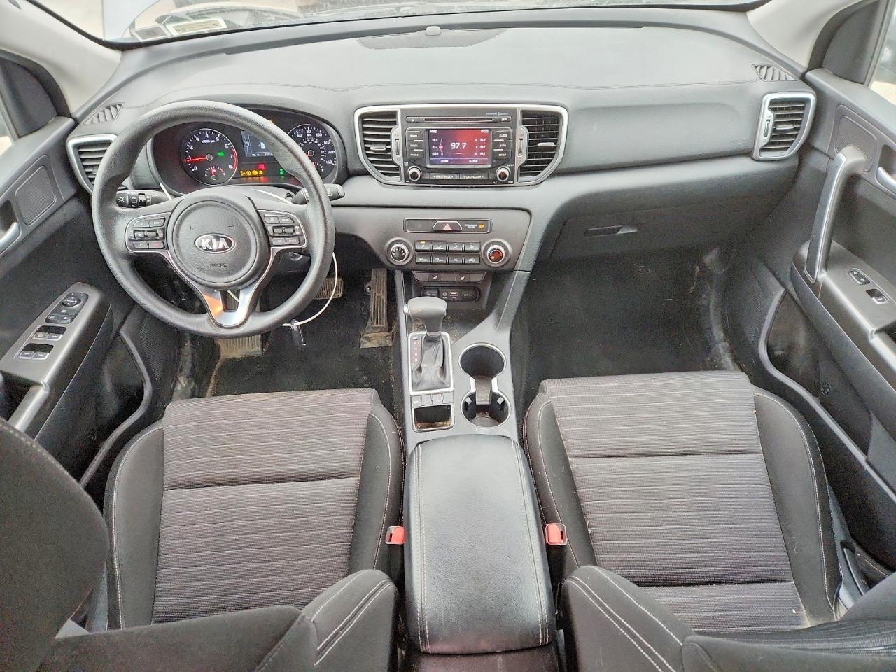 2017 KIA SPORTAGE LX photo 8