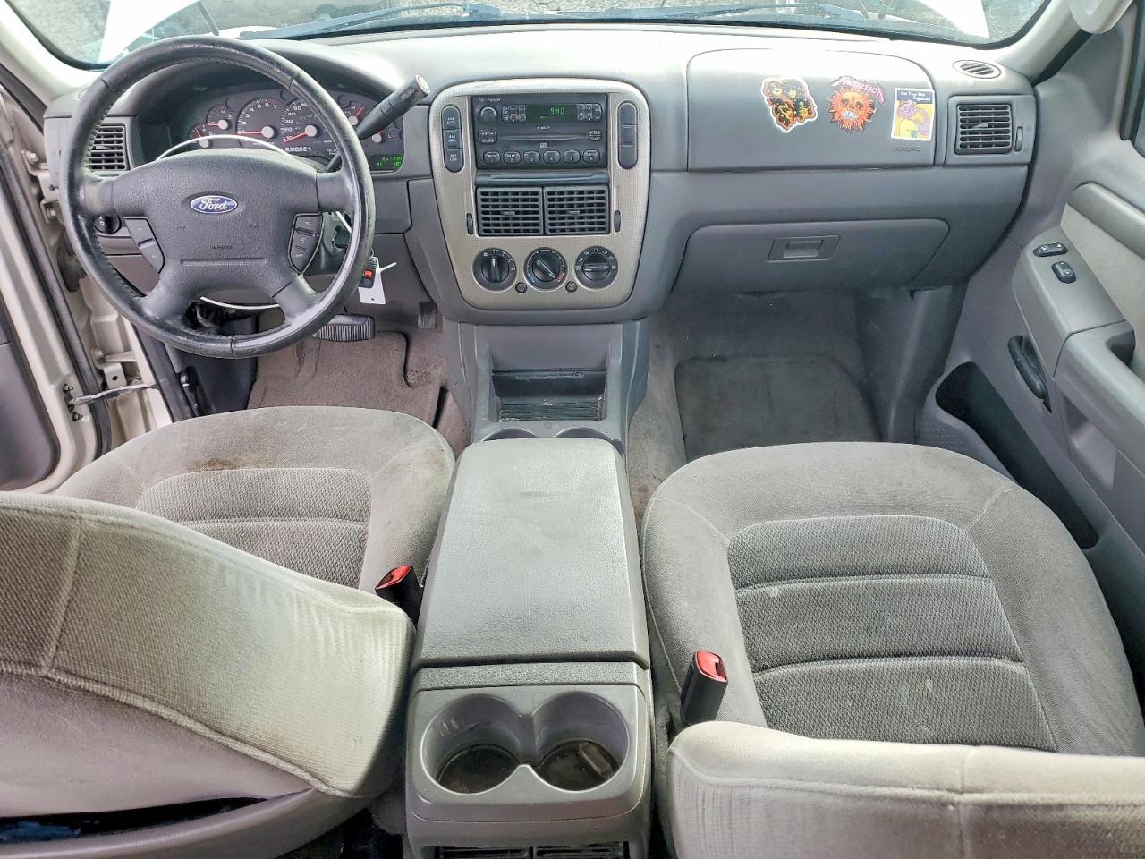 2004 FORD EXPLORER XLT photo 8