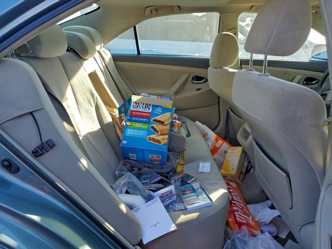2011 TOYOTA CAMRY BASE photo 10
