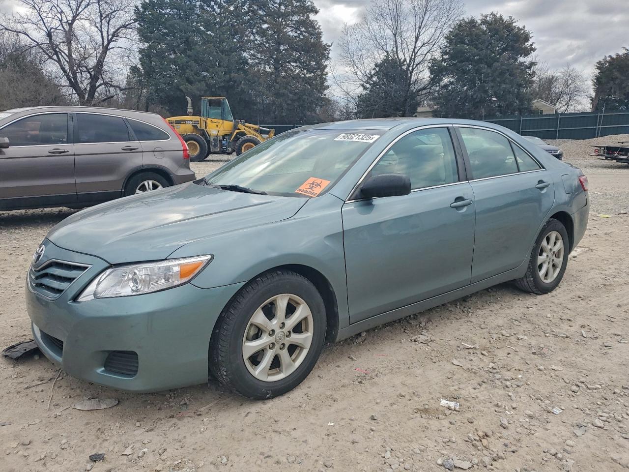 2011 TOYOTA CAMRY