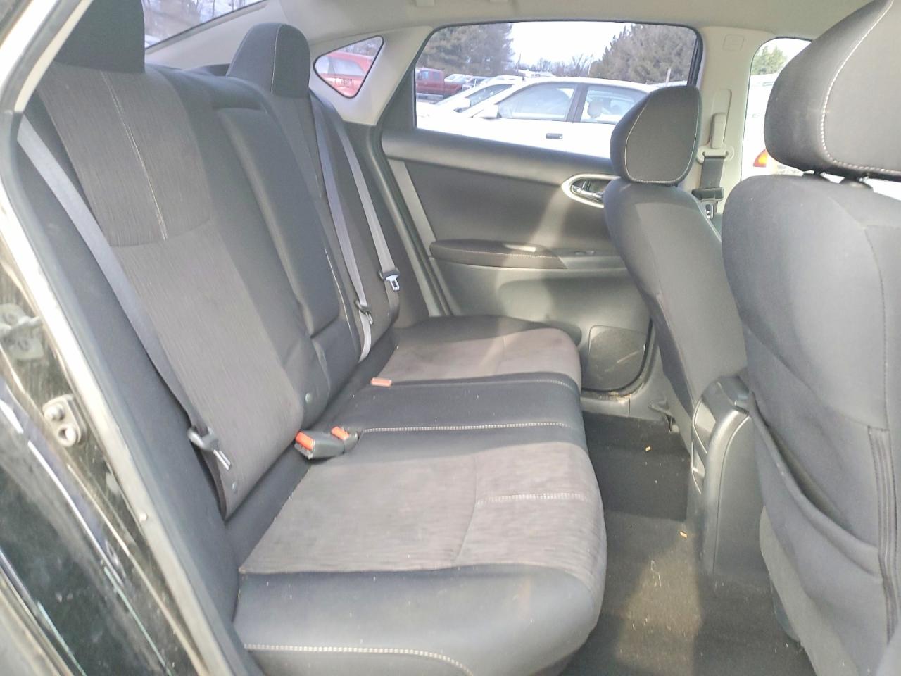 2015 NISSAN SENTRA S photo 10