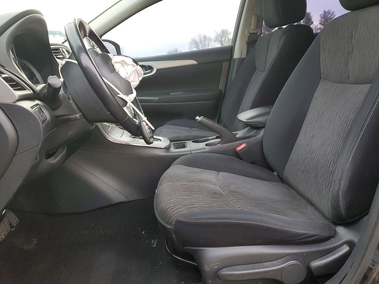 2015 NISSAN SENTRA S photo 7