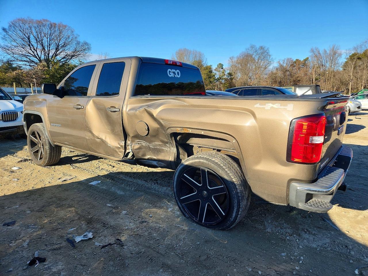 2015 GMC SIERRA K1500 photo 3