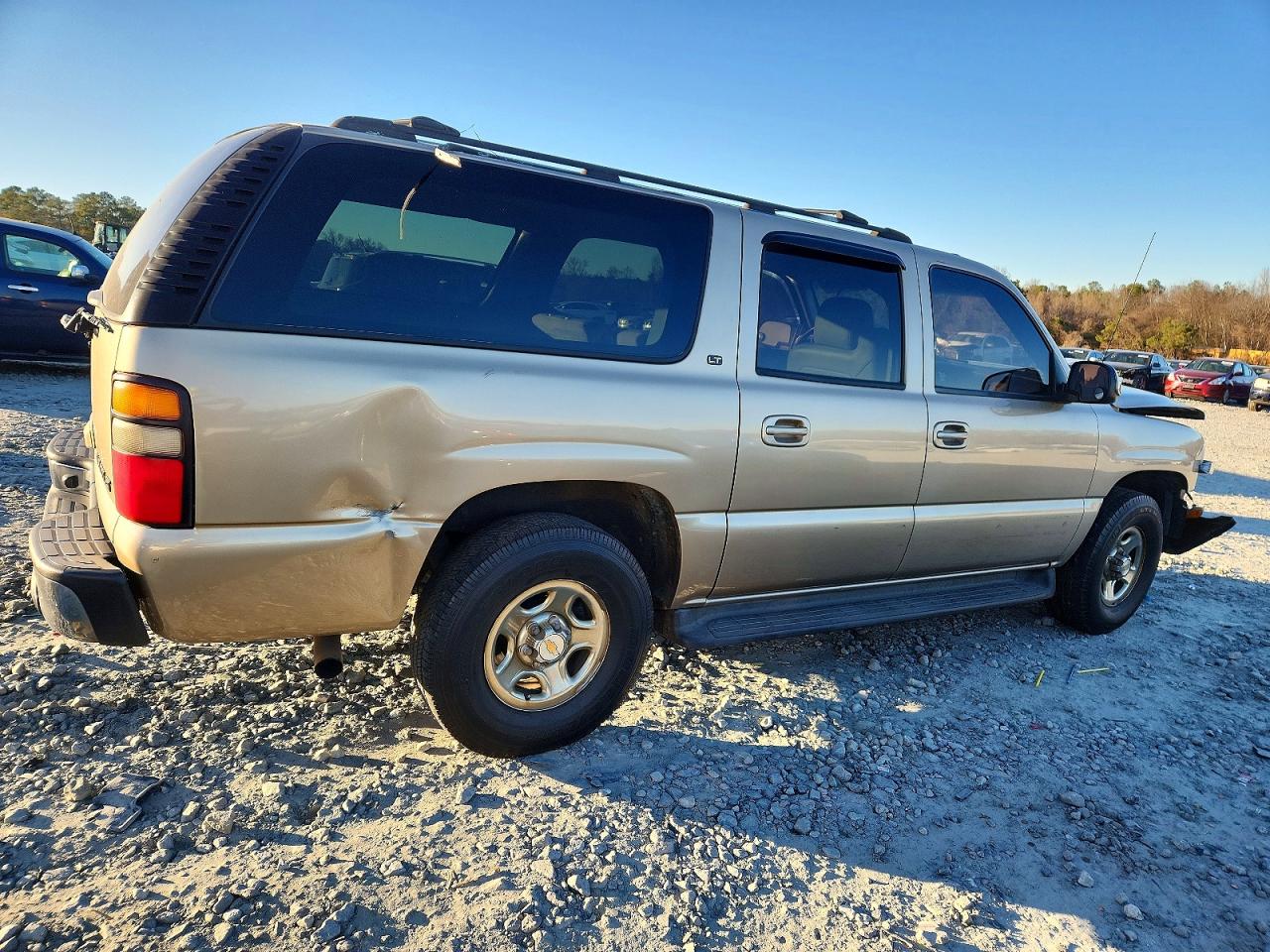 2005 CHEVROLET SUBURBAN C1500 photo 3