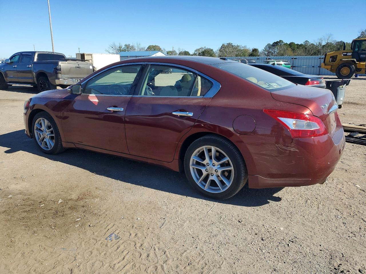 2009 NISSAN MAXIMA S photo 2