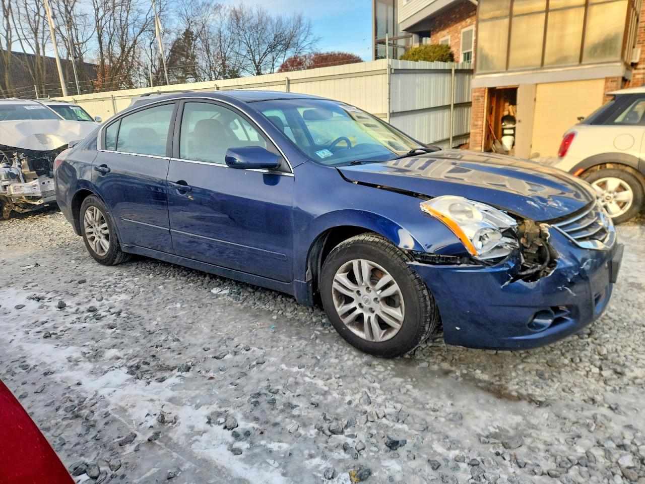 2012 NISSAN ALTIMA BASE photo 4