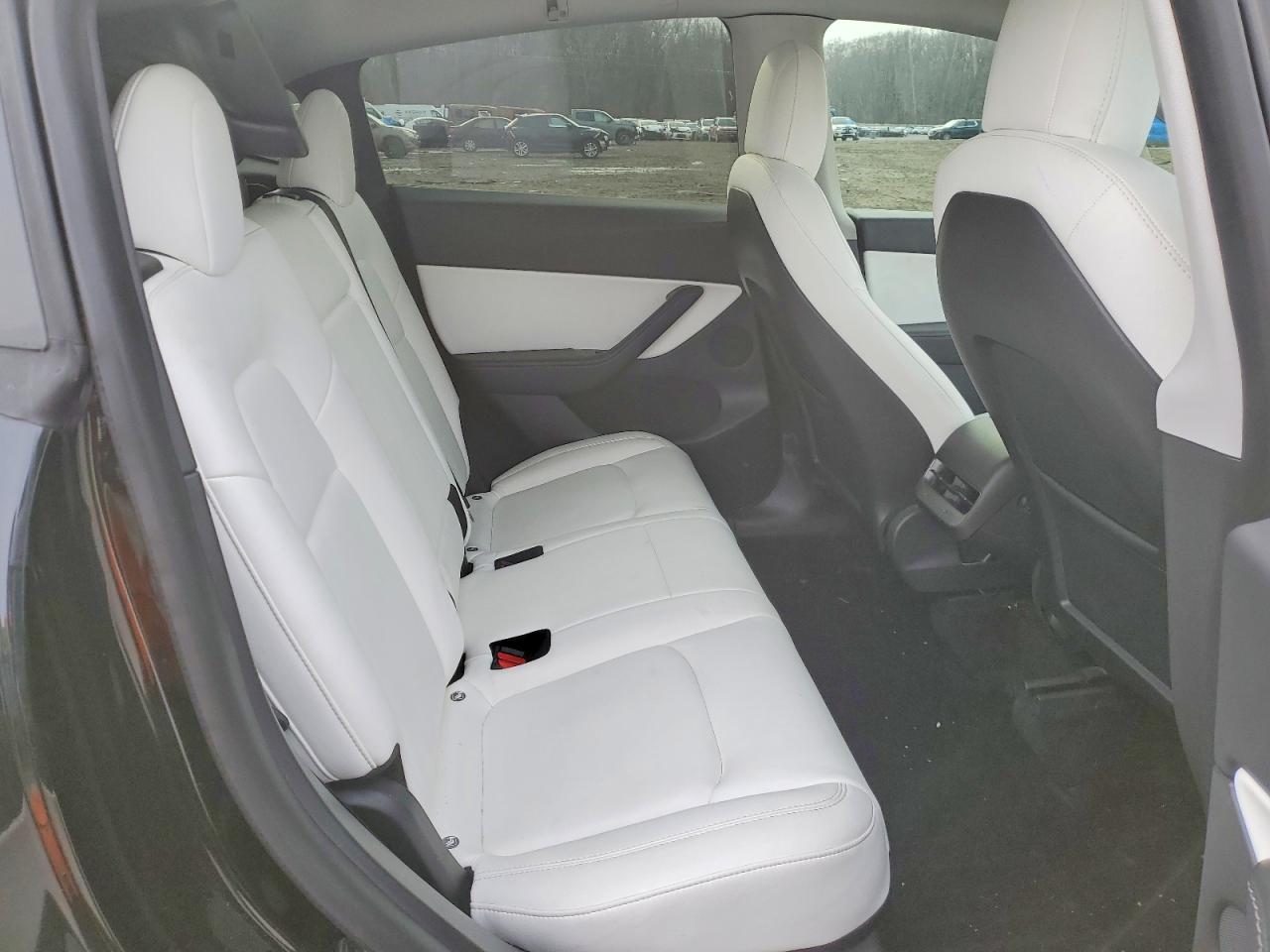 2021 TESLA MODEL Y photo 10