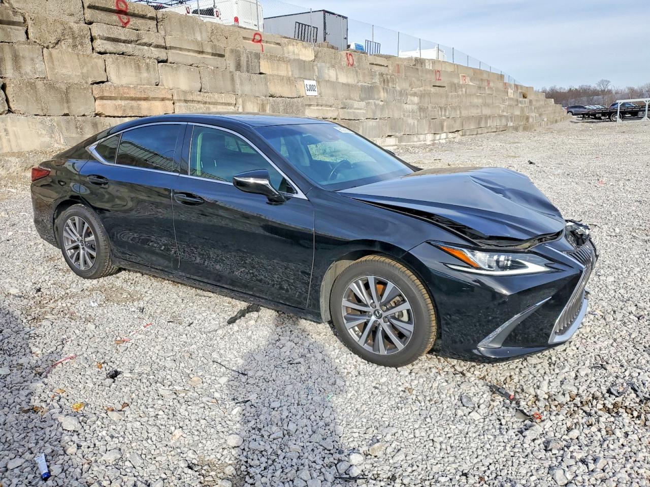2019 LEXUS ES 350 photo 4