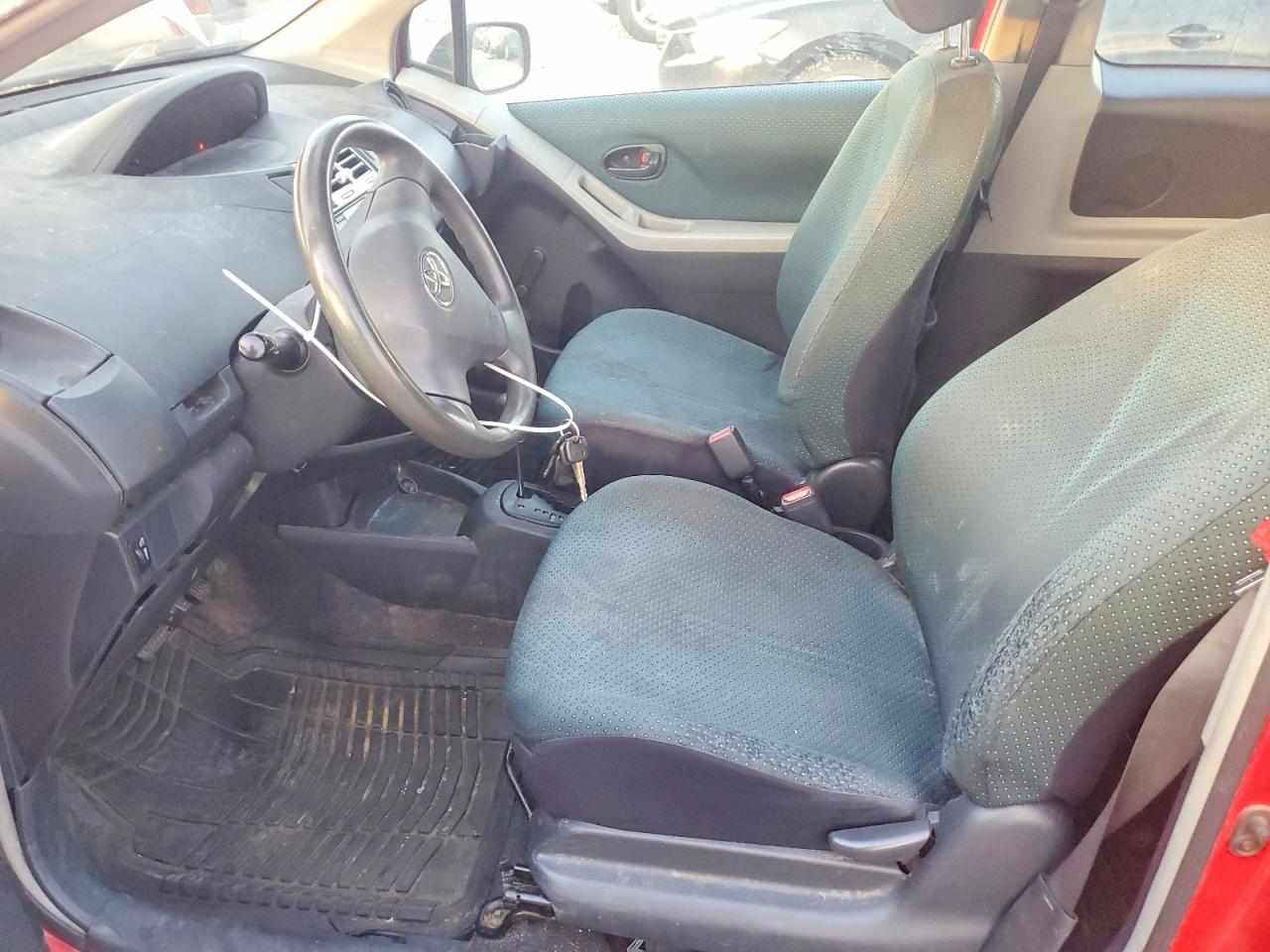 2008 TOYOTA YARIS photo 7