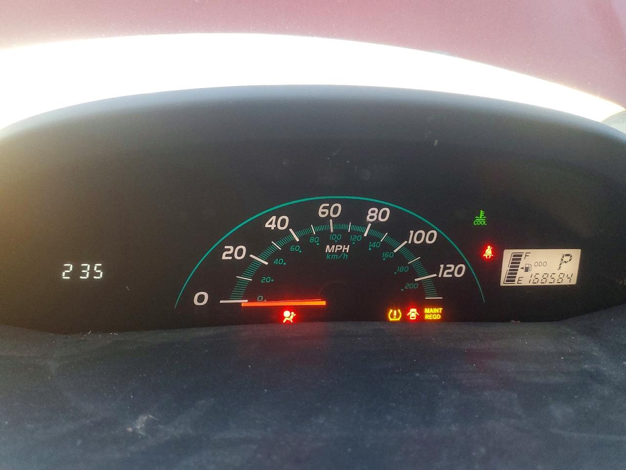 2008 TOYOTA YARIS photo 9