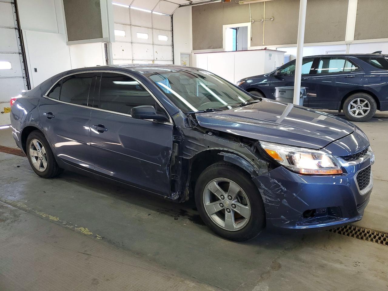 2014 CHEVROLET MALIBU LS photo 4