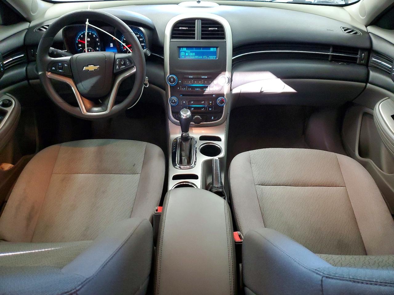 2014 CHEVROLET MALIBU LS photo 8