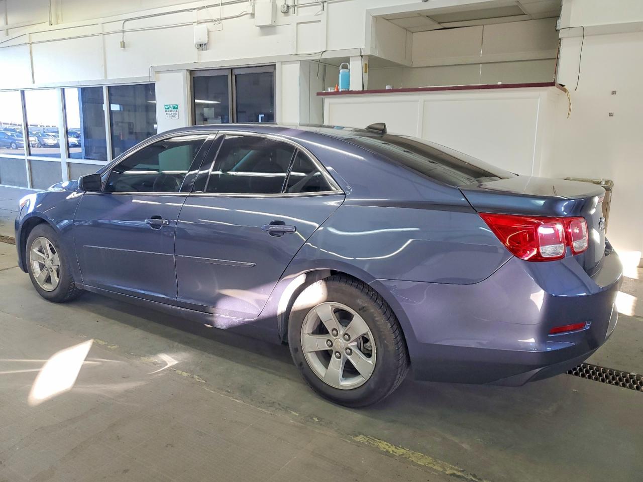 2014 CHEVROLET MALIBU LS photo 2