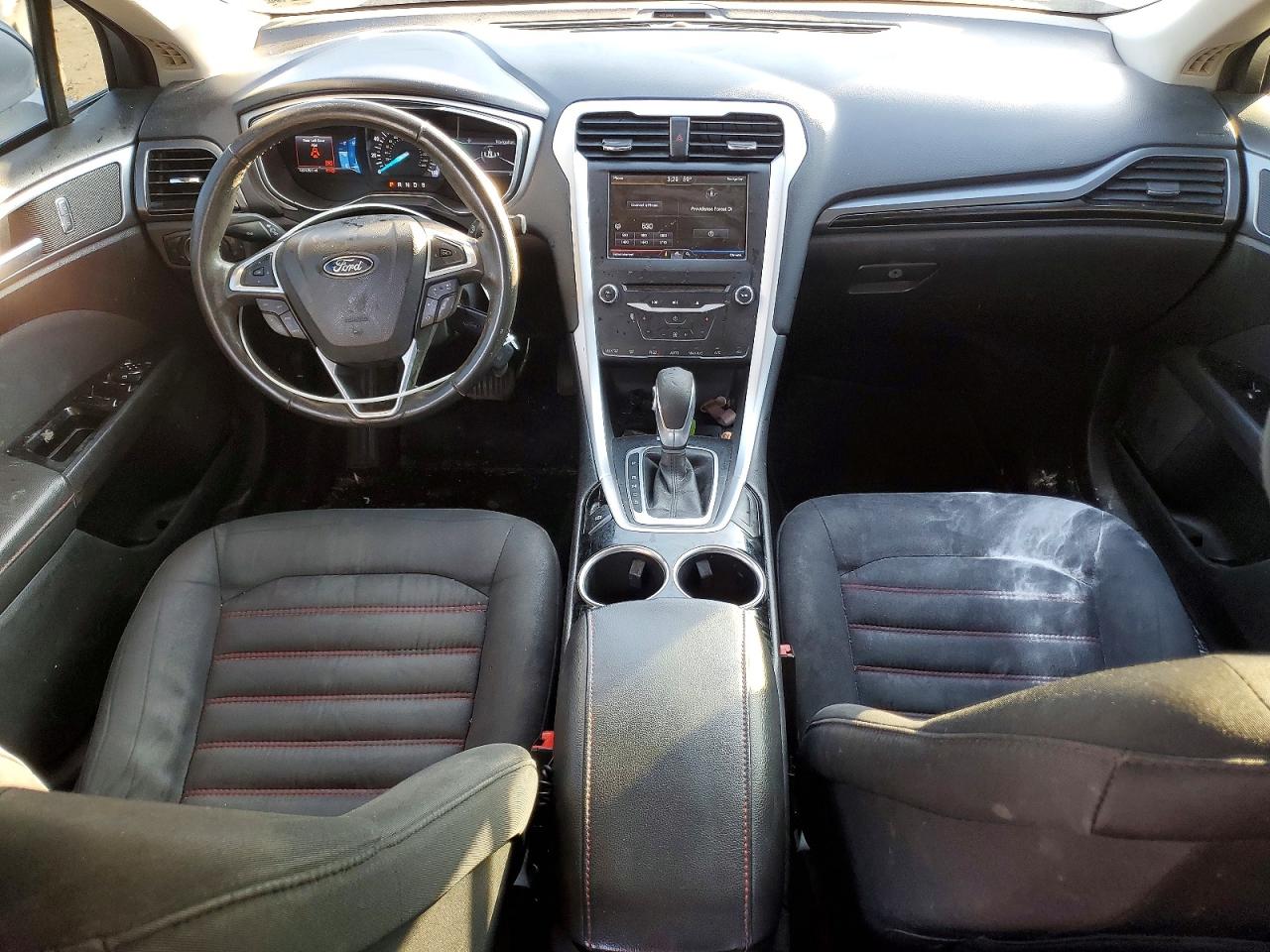 2014 FORD FUSION SE photo 8