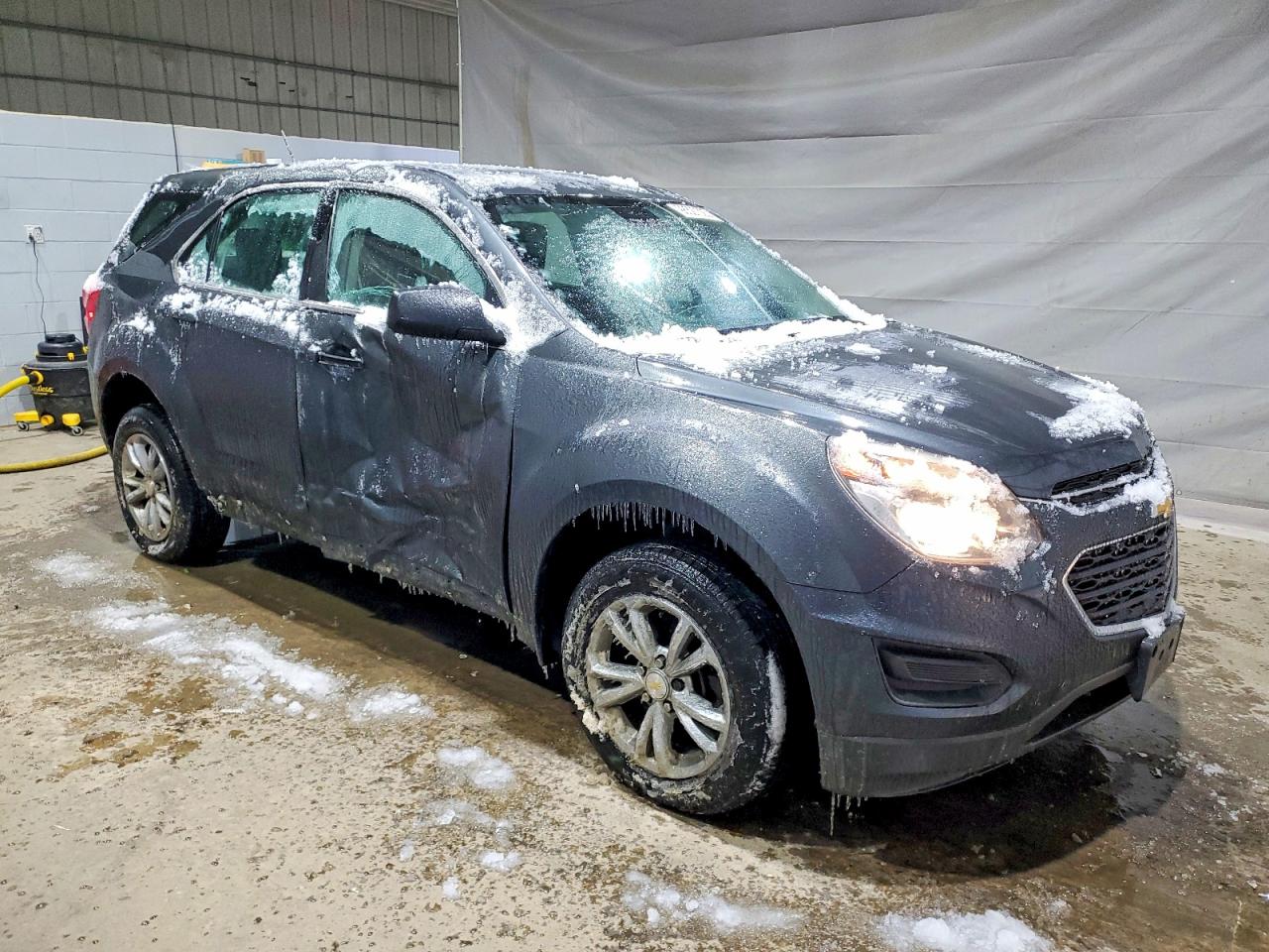 2017 CHEVROLET EQUINOX LS photo 7