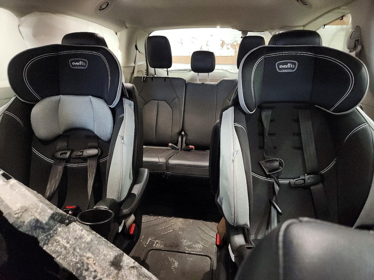 2019 CHRYSLER PACIFICA TOURING L photo 10