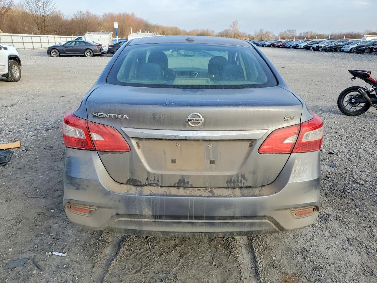 2019 NISSAN SENTRA S photo 6
