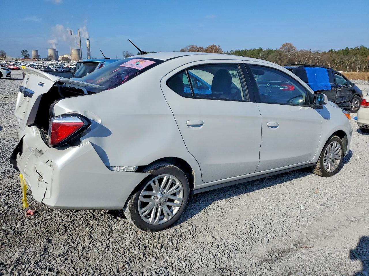 2024 MITSUBISHI MIRAGE G4 ES photo 3