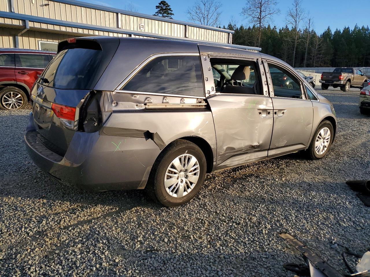 2016 HONDA ODYSSEY LX photo 3
