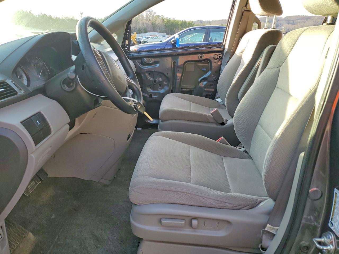 2016 HONDA ODYSSEY LX photo 7