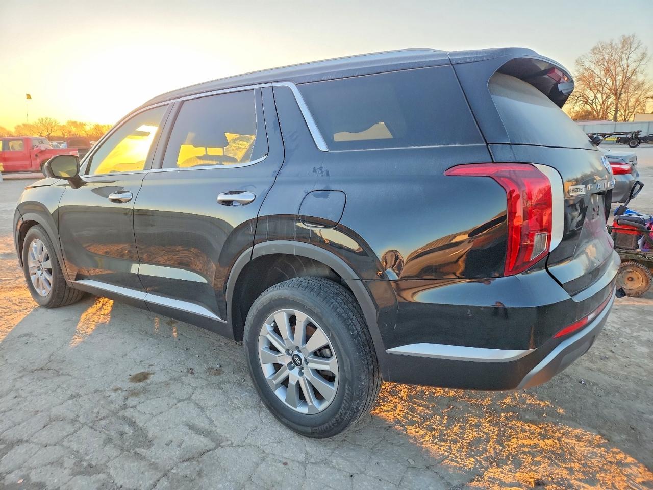 2024 HYUNDAI PALISADE SEL photo 2