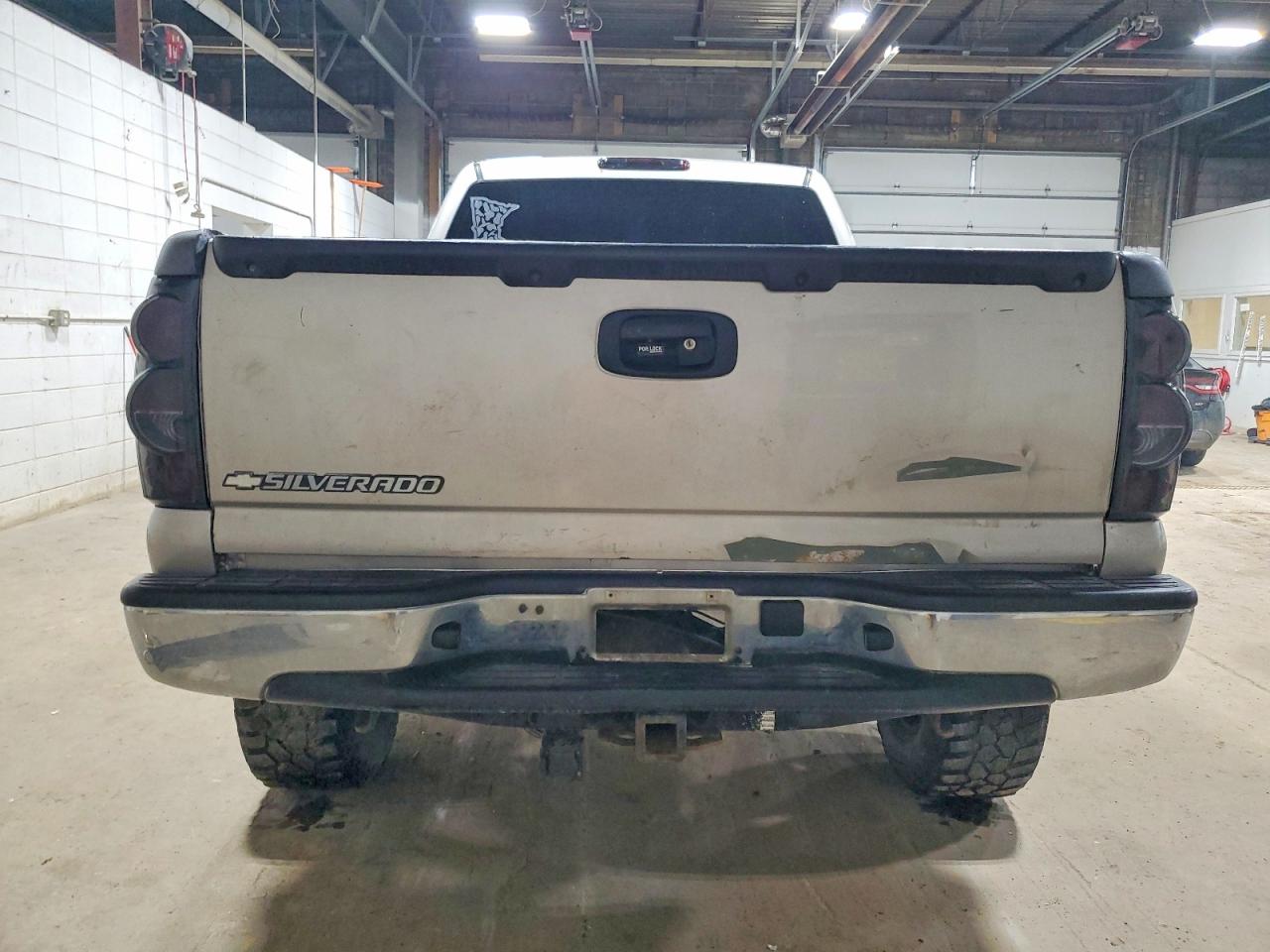 2007 CHEVROLET SILVERADO K1500 CLASSIC HD photo 11
