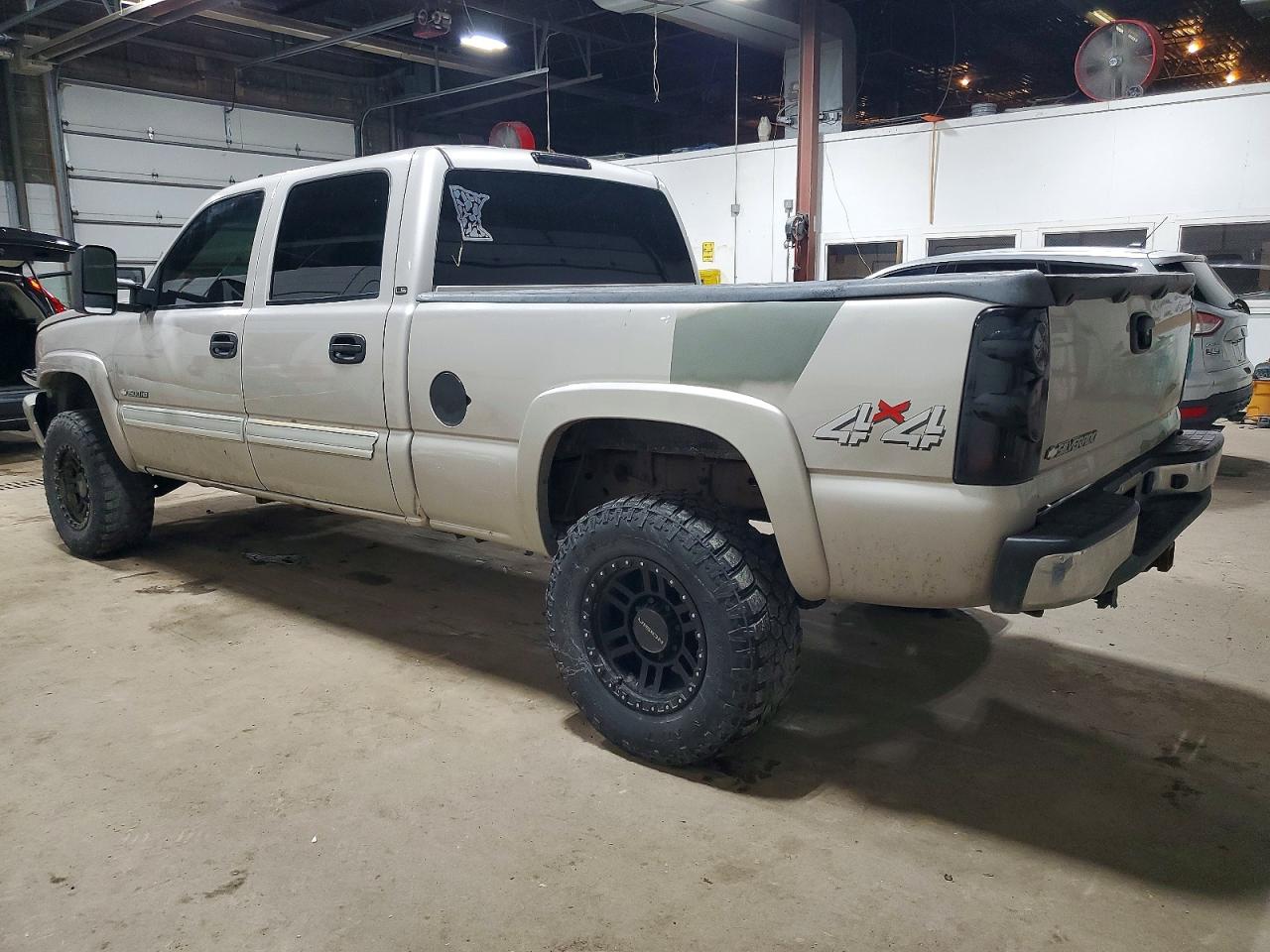 2007 CHEVROLET SILVERADO K1500 CLASSIC HD photo 3