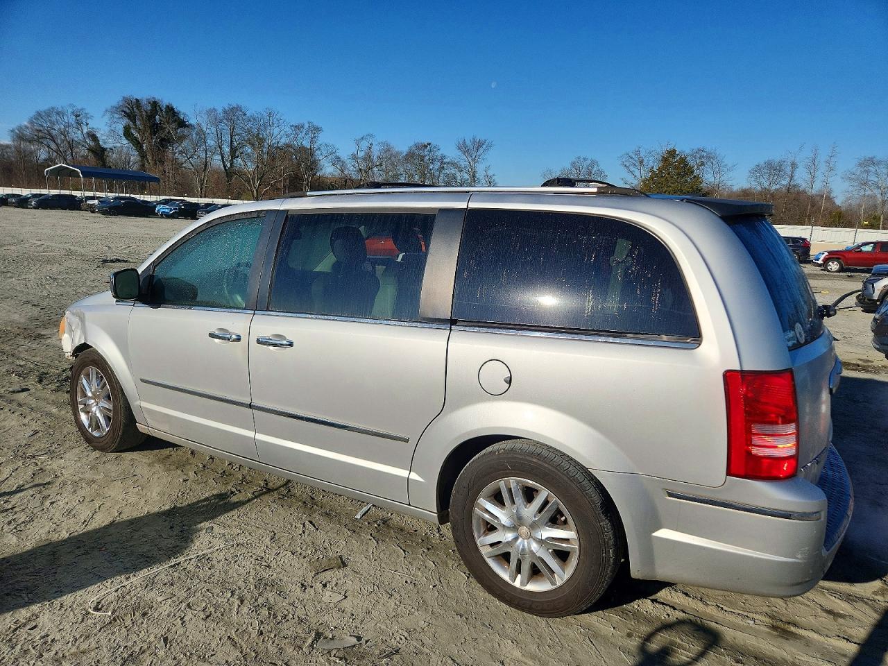 2008 CHRYSLER TOWN & COUNTRY LIMITED photo 2