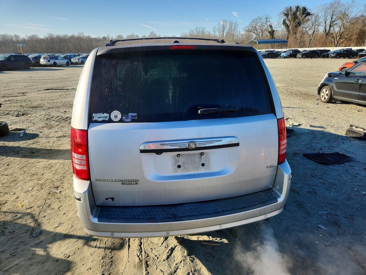 2008 CHRYSLER TOWN & COUNTRY LIMITED photo 6