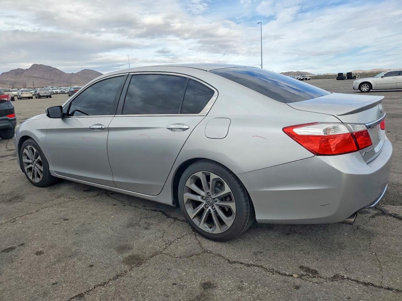2014 HONDA ACCORD SPORT photo 2