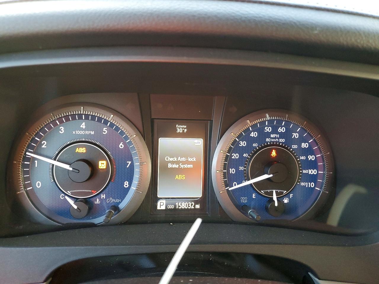 2015 TOYOTA SIENNA XLE photo 9