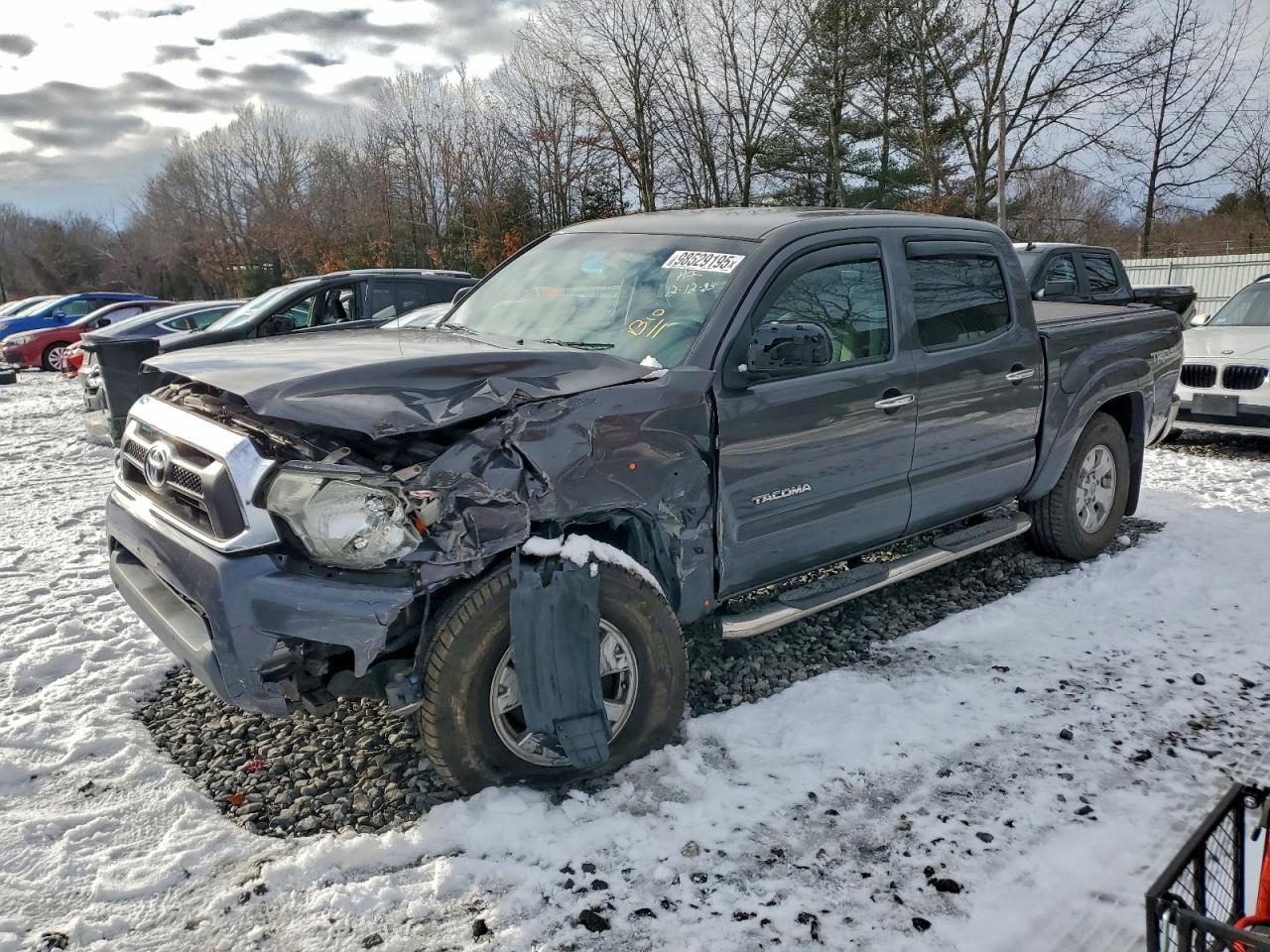 2012 TOYOTA TACOMA