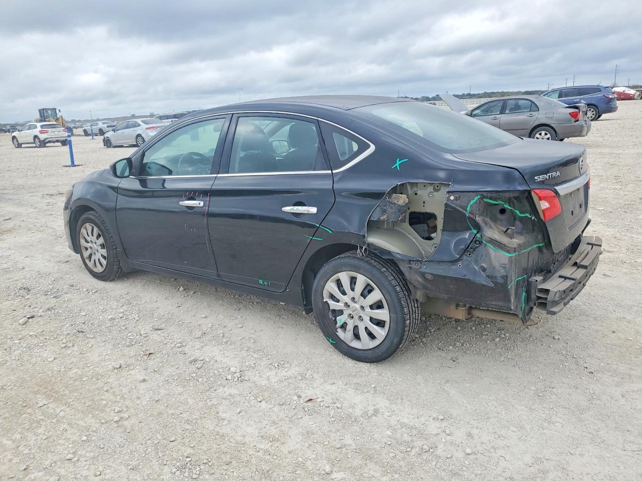 2019 NISSAN SENTRA S photo 2