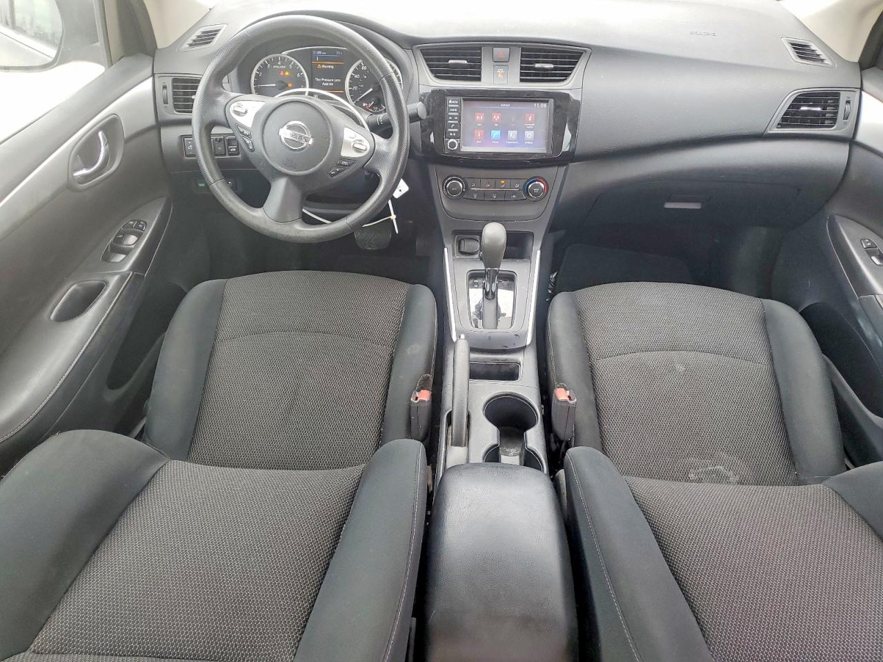 2019 NISSAN SENTRA S photo 8