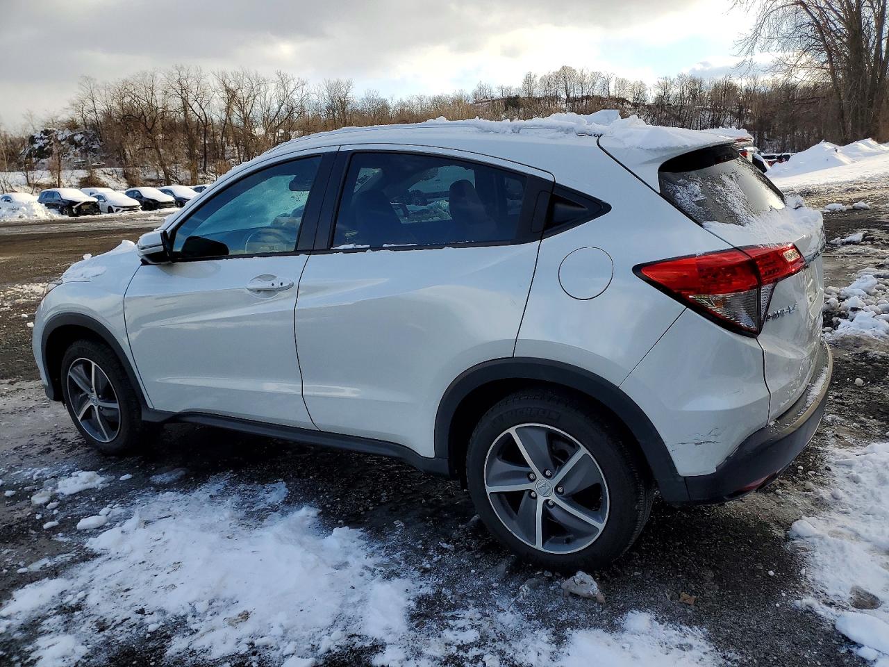 2021 HONDA HR-V EX photo 2