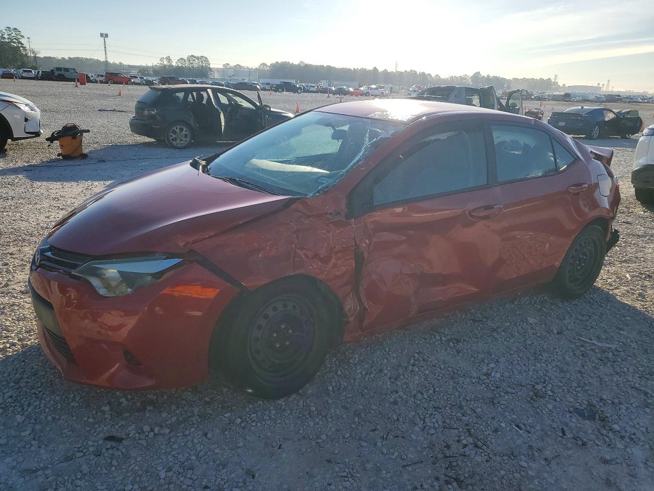 2015 TOYOTA COROLLA