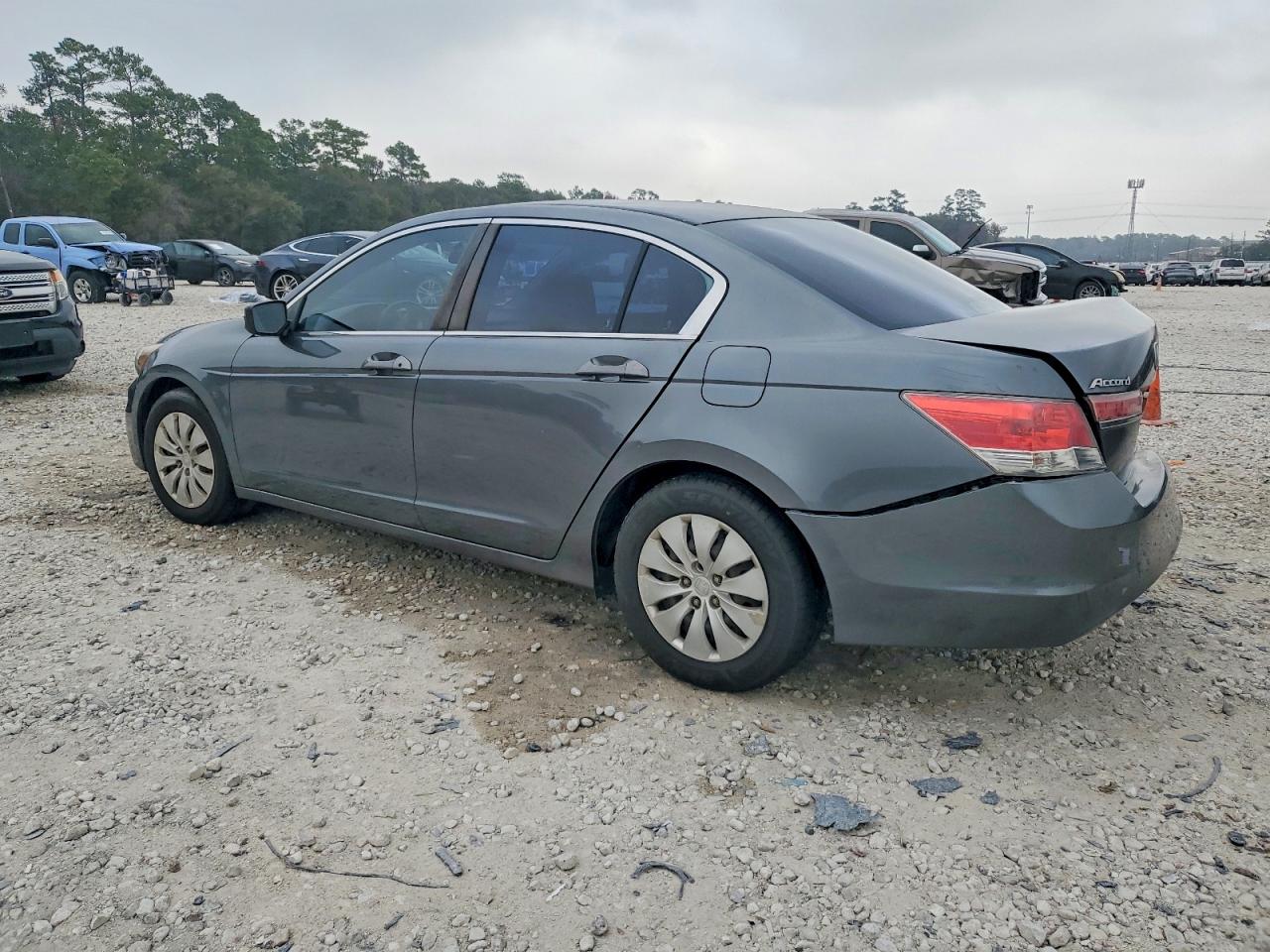 2012 HONDA ACCORD LX photo 2